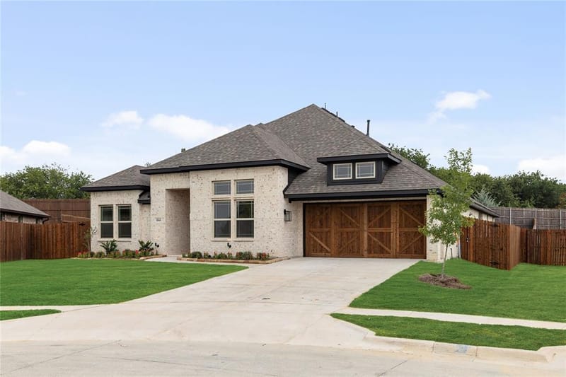 1044 Quincy Drive, Red Oak TX 75154 - Photo 3