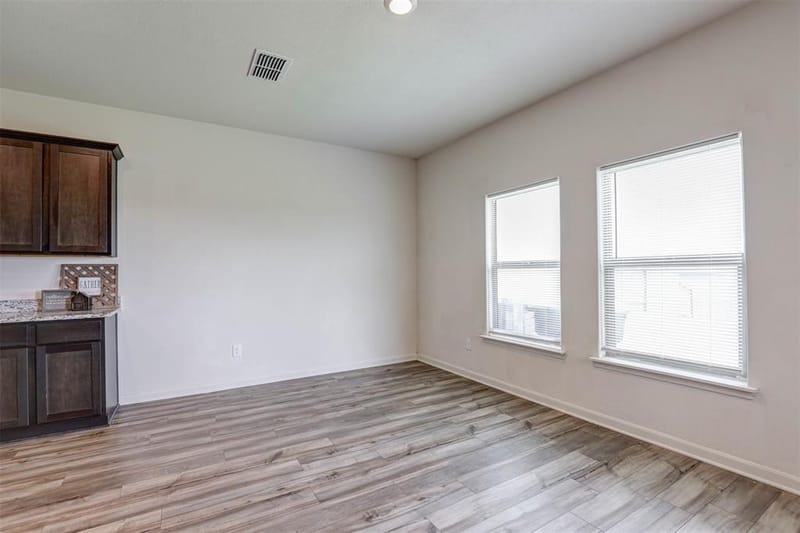 203 Drifter Drive, Newark TX 76071 - Photo 5