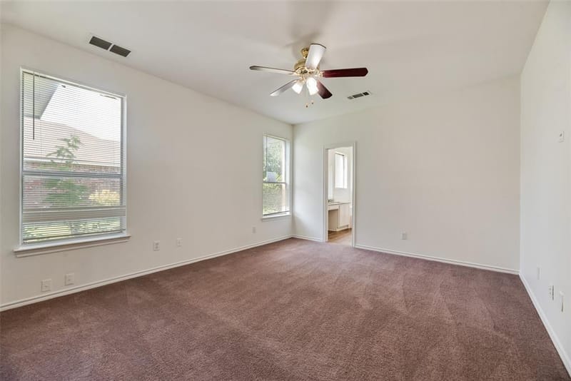 821 S Parks Drive, DeSoto TX 75115 - Photo 10