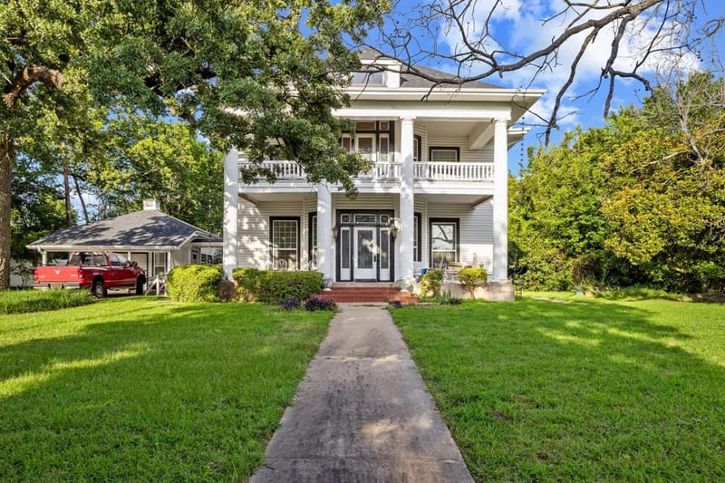 1114 S Houston Avenue, Denison TX 75021 - Photo 3