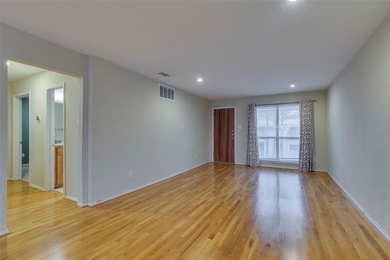 4616 W Lovers Lane # 205, Dallas TX 75209 - Photo 3
