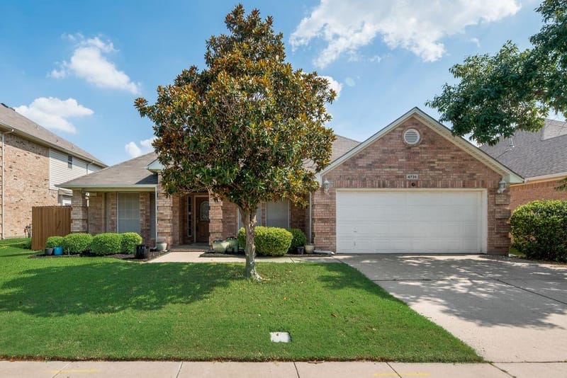4736 Emerald Trace Way, Fort Worth TX 76244