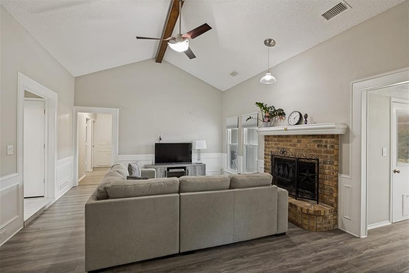 1209 Sandy Creek Drive, Allen TX 75002 - Photo 7