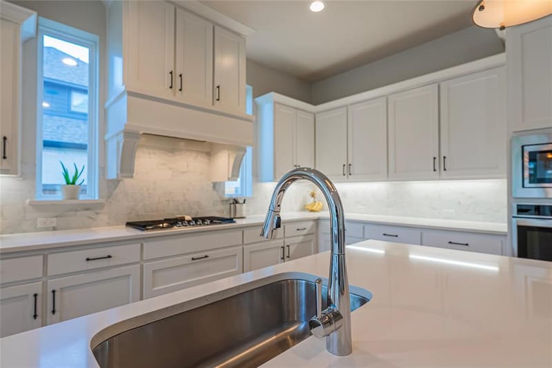 15871 Lucy Lane, Frisco TX 75033 - Photo 9
