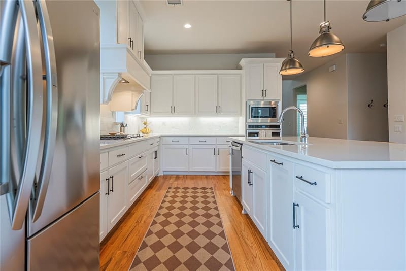 15871 Lucy Lane, Frisco TX 75033 - Photo 10