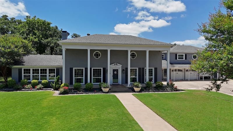 315 Mimosa Drive, Denton TX 76201 - Photo 2
