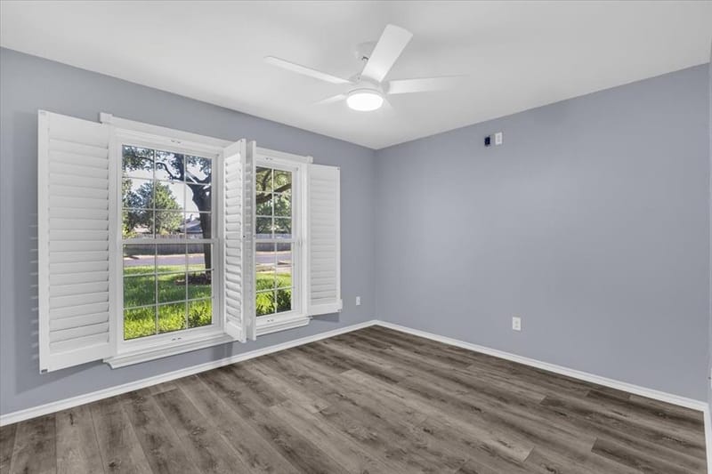 812 Country Lane Drive, Waco TX 76657 - Photo 6