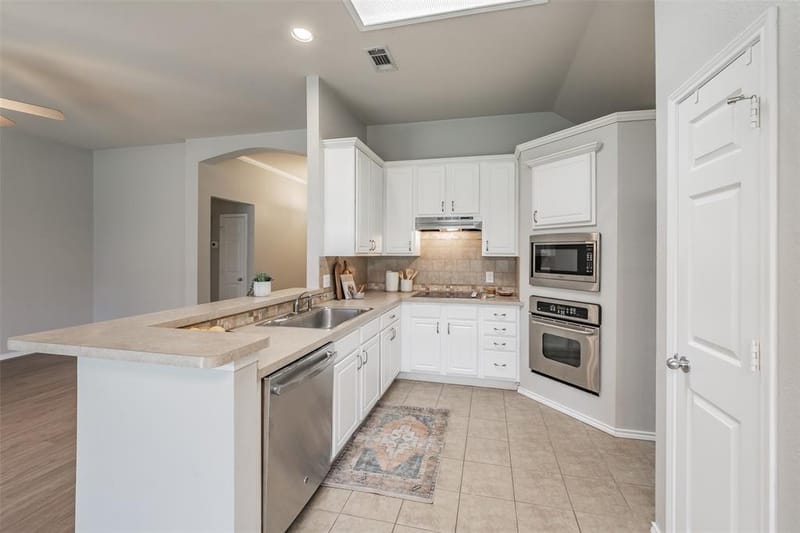2900 Dunbar Drive, McKinney TX 75072 - Photo 6