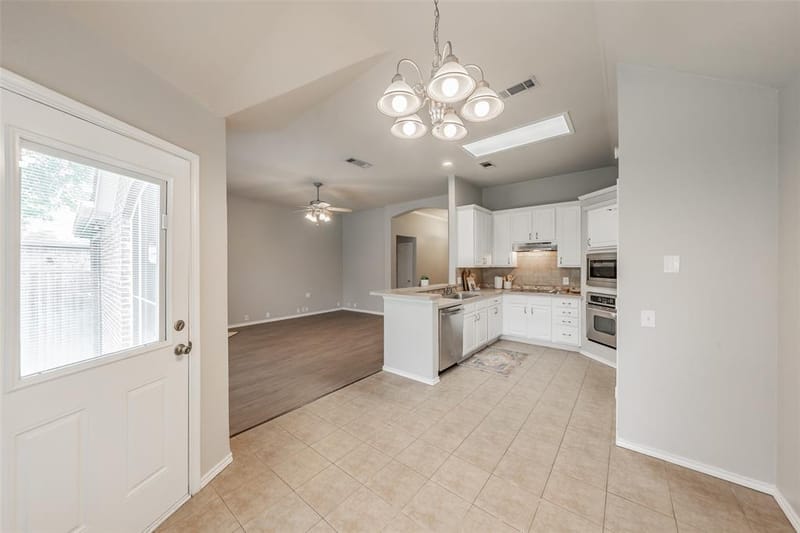 2900 Dunbar Drive, McKinney TX 75072 - Photo 12