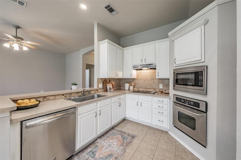 2900 Dunbar Drive, McKinney TX 75072 - Photo 7
