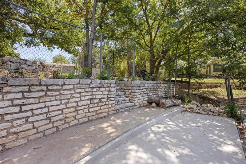 3702 Hartwood Drive, Granbury TX 76049 - Photo 28
