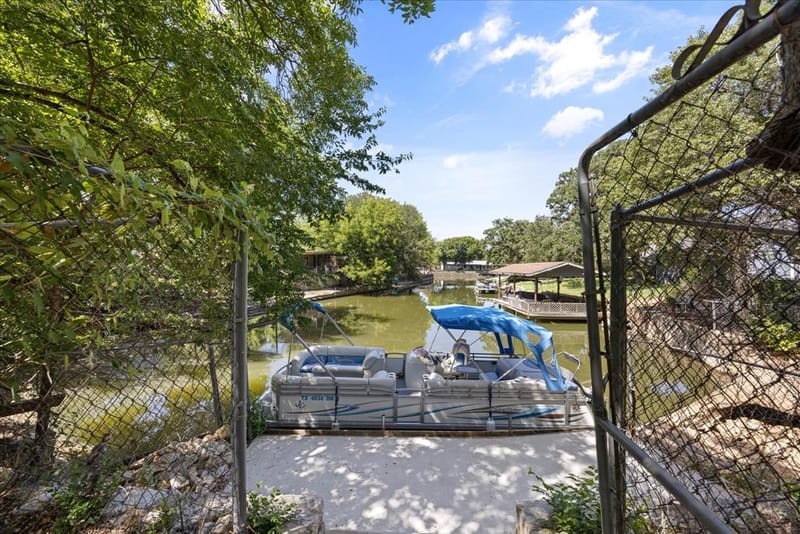 3702 Hartwood Drive, Granbury TX 76049 - Photo 25