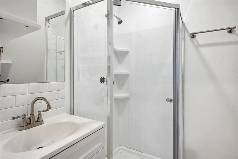 8141 Rosemont Drive, Plano TX 75025 - Photo 39