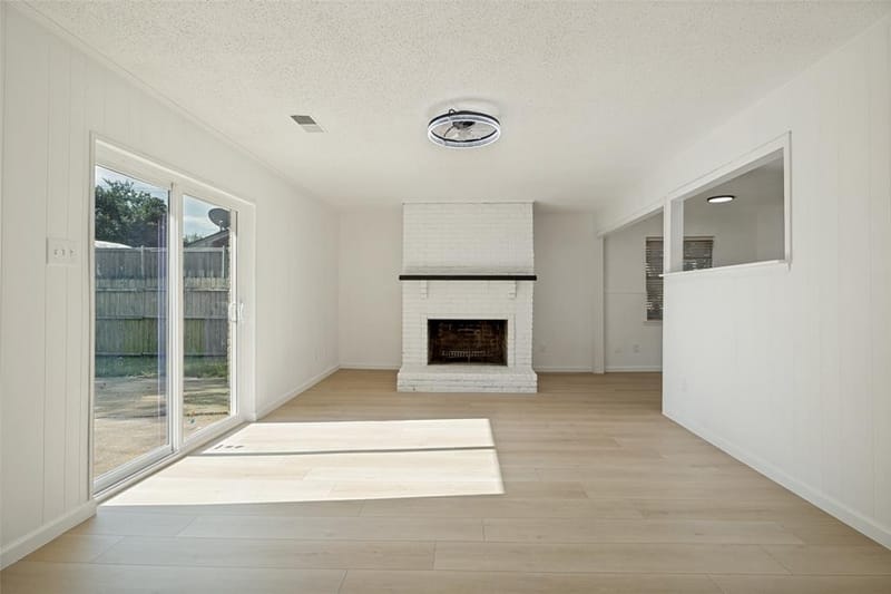 101 S Lois Lane, Richardson TX 75081 - Photo 8