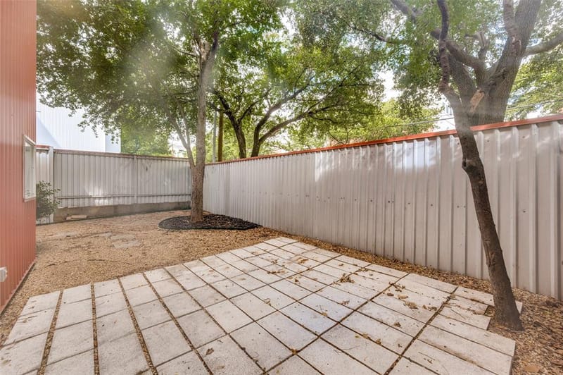 3828 San Jacinto Street, Dallas TX 75204 - Photo 23
