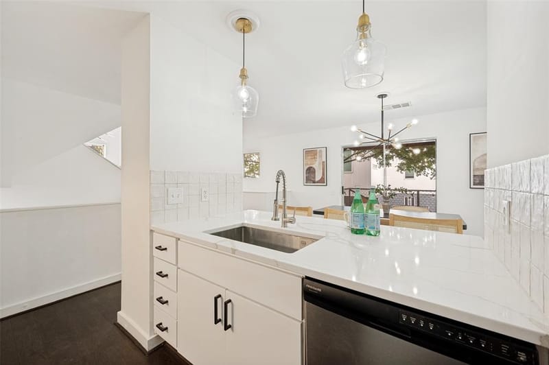 3828 San Jacinto Street, Dallas TX 75204 - Photo 12