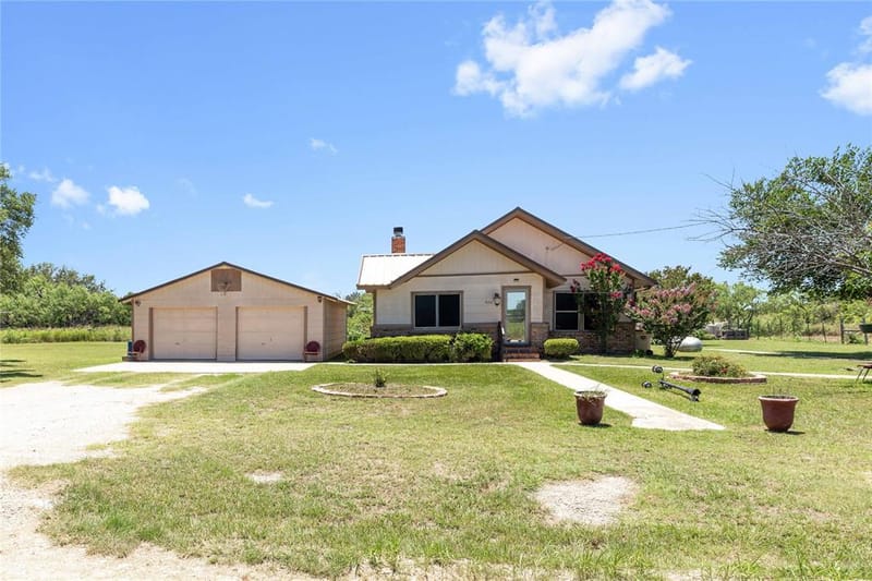 3800 County Road 112, Brownwood TX 76801 - Photo 2