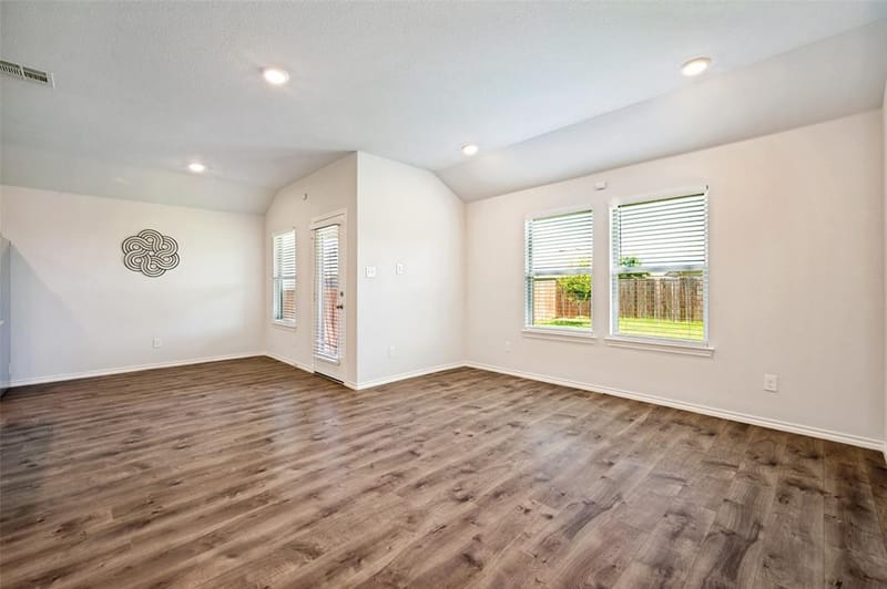 905 English Drive, Aubrey TX 76227 - Photo 10