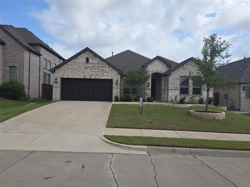 1917 Cotton Creek Pass, McKinney TX 75071 - Photo 2