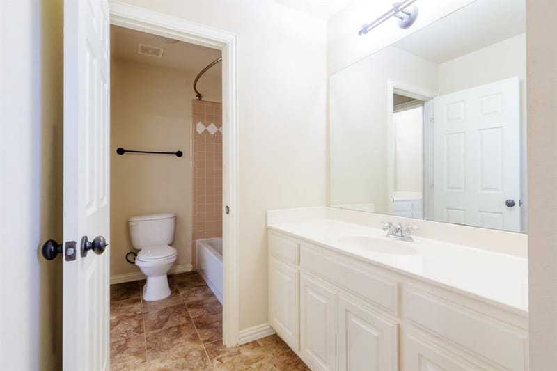 923 Wise Street, Keller TX 76248 - Photo 34