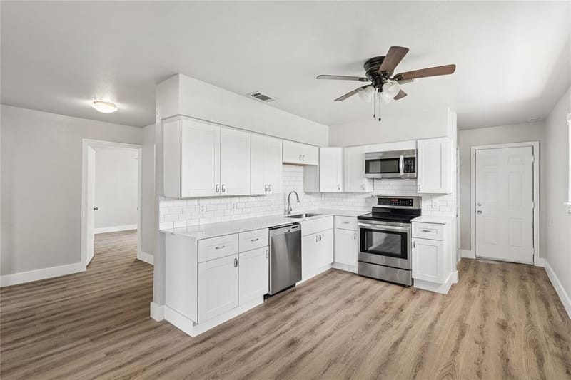 509 Clark Street, Garland TX 75040 - Photo 10