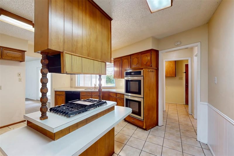 4501 Trowbridge Drive, Arlington TX 76013 - Photo 15