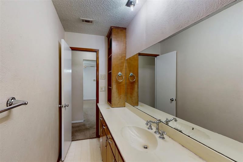 4501 Trowbridge Drive, Arlington TX 76013 - Photo 29