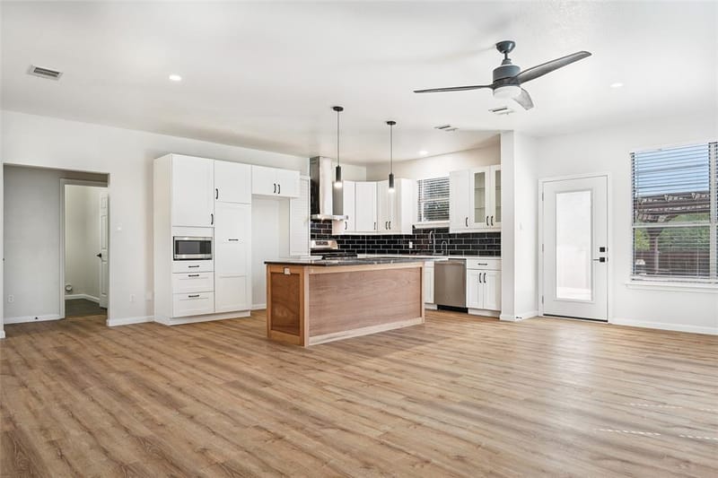 13544 Leather Strap Drive, Fort Worth TX 76052 - Photo 5