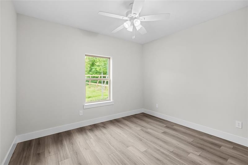 106 N Lackey Street, Tom Bean TX 75489 - Photo 16