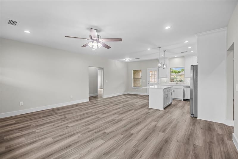 106 N Lackey Street, Tom Bean TX 75489 - Photo 5