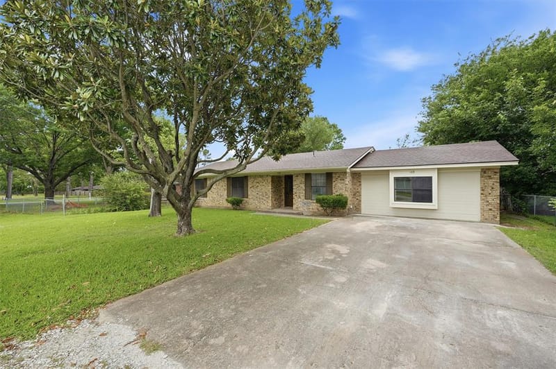 108 Loraine Street, Pottsboro TX 75076 - Photo 3