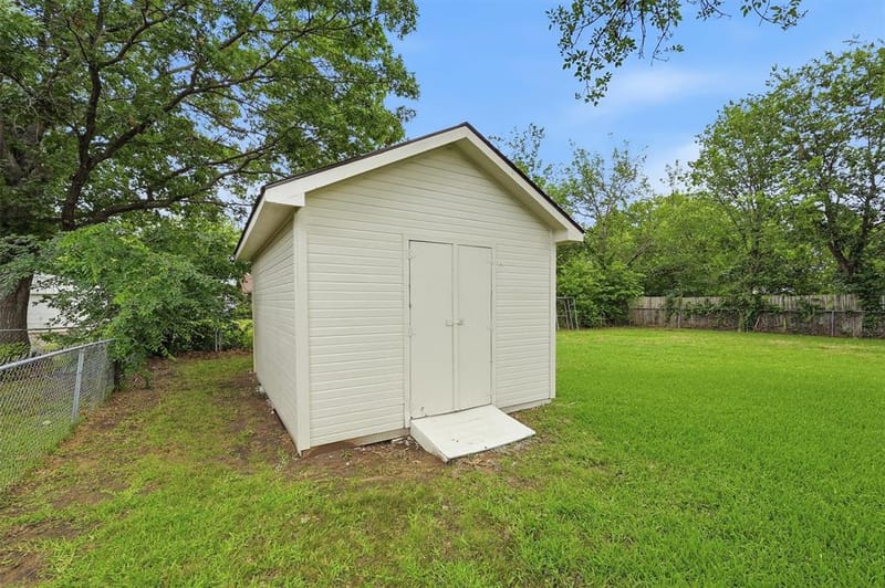108 Loraine Street, Pottsboro TX 75076 - Photo 31