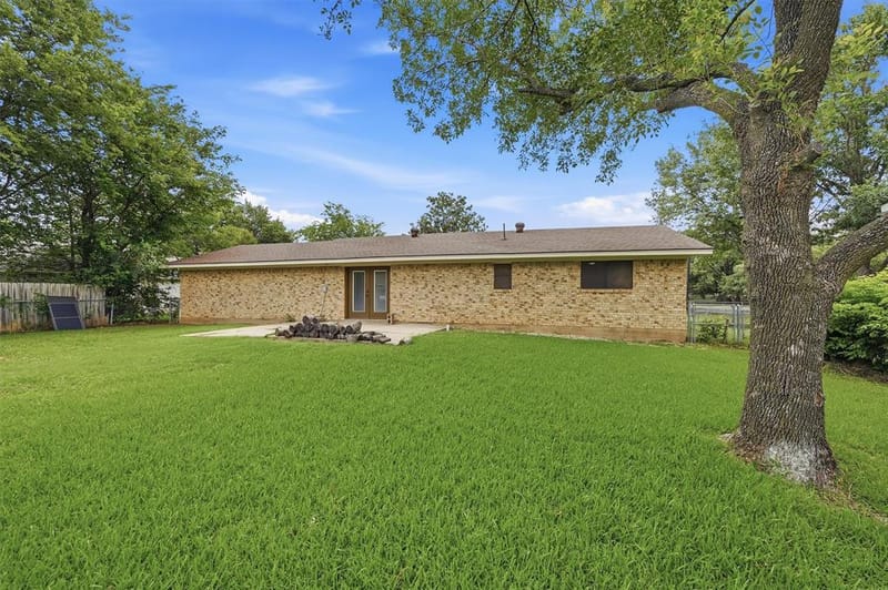 108 Loraine Street, Pottsboro TX 75076 - Photo 29