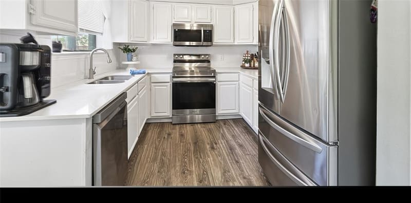 6700 Megan Lane, North Richland Hills TX 76182 - Photo 7