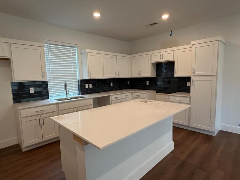 1371 Cooper, Dallas TX 75215 - Photo 3