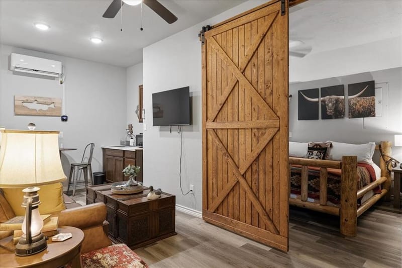 241 Rs County Road 1534, Point TX 75472 - Photo 26