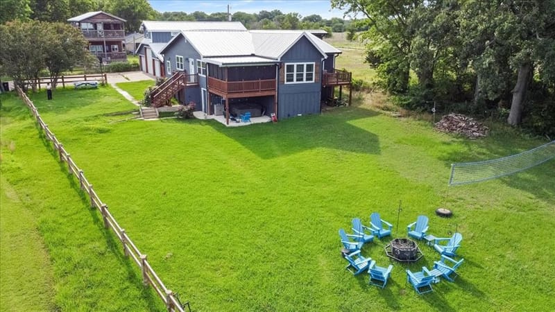 241 Rs County Road 1534, Point TX 75472 - Photo 33