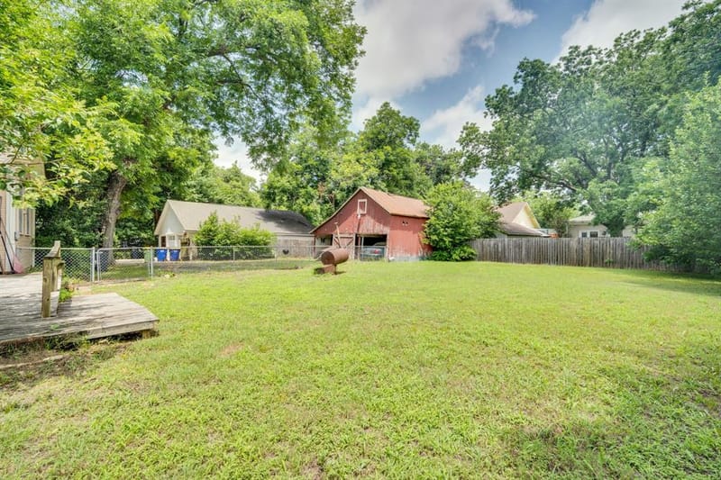 615 E Franklin Street, Hillsboro TX 76645 - Photo 33