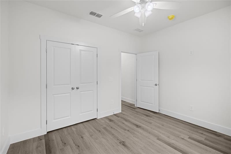 209 W Bonham Street, Tom Bean TX 75489 - Photo 18