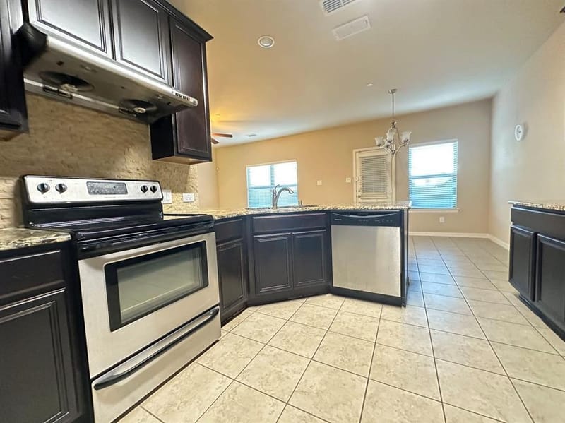 6516 Federal Hall Street, Plano TX 75023 - Photo 6
