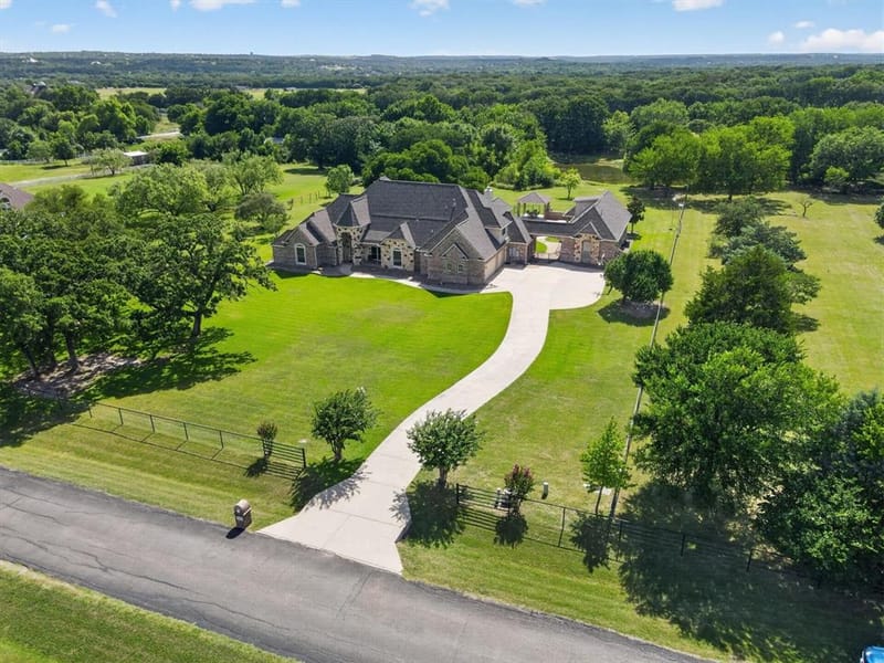 1224 Boling Ranch Road N, Azle TX 76020 - Photo 4