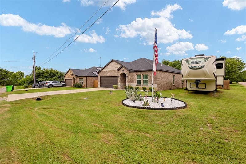 8112 Lakeshore Drive, Kemp TX 75143 - Photo 4