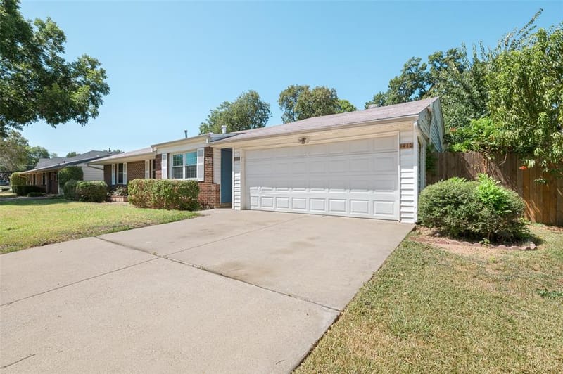 1410 Carswell Terrace, Arlington TX 76010 - Photo 29
