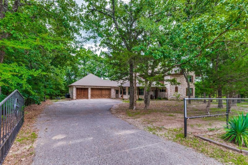 9011 Texas Trail, Terrell TX 75160 - Photo 3