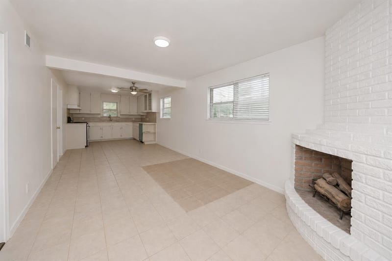 4028 Shawnee Trail, Lake Worth TX 76135 - Photo 23