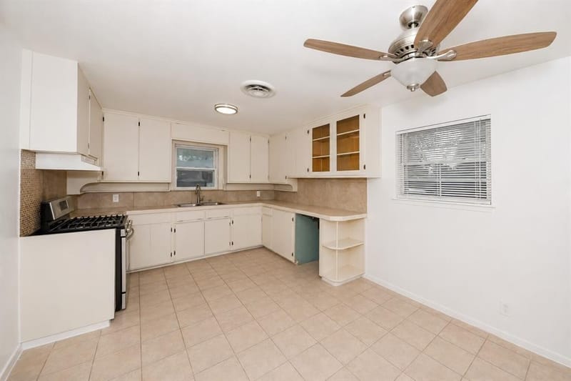 4028 Shawnee Trail, Lake Worth TX 76135 - Photo 18