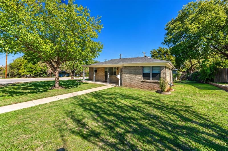 4028 Shawnee Trail, Lake Worth TX 76135 - Photo 31