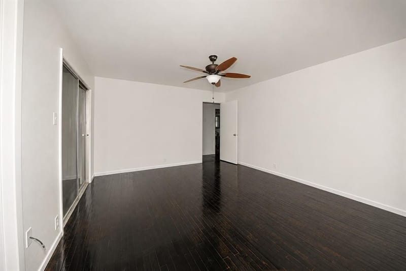 4028 Shawnee Trail, Lake Worth TX 76135 - Photo 4