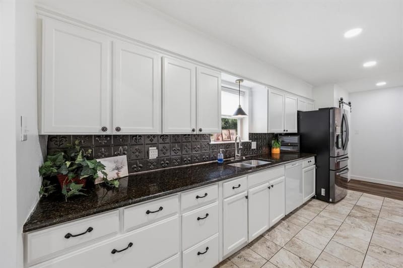 6602 Lyons Road, Garland TX 75043 - Photo 4