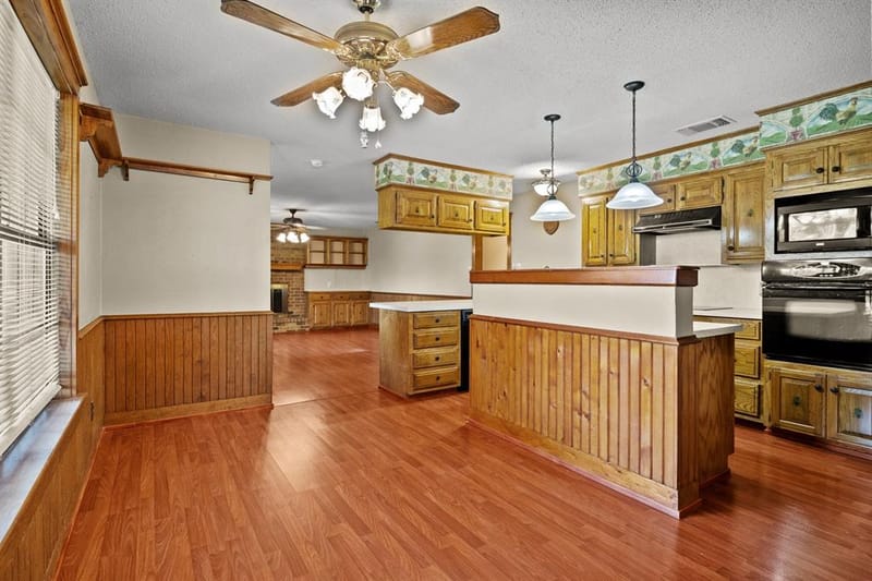 8659 Farm Road 115, Scroggins TX 75480 - Photo 13